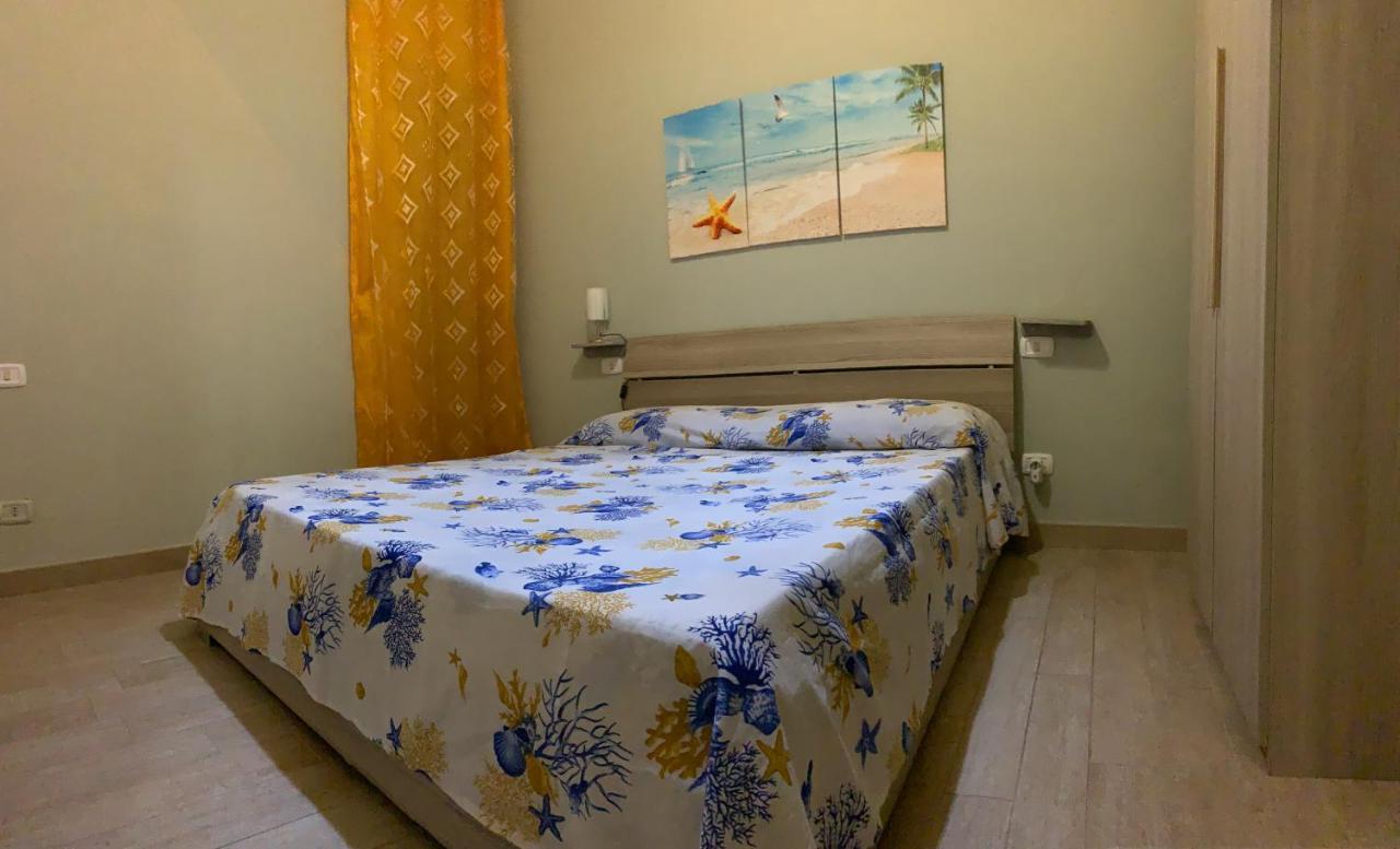 Vistamare Apartment Minturno Bagian luar foto