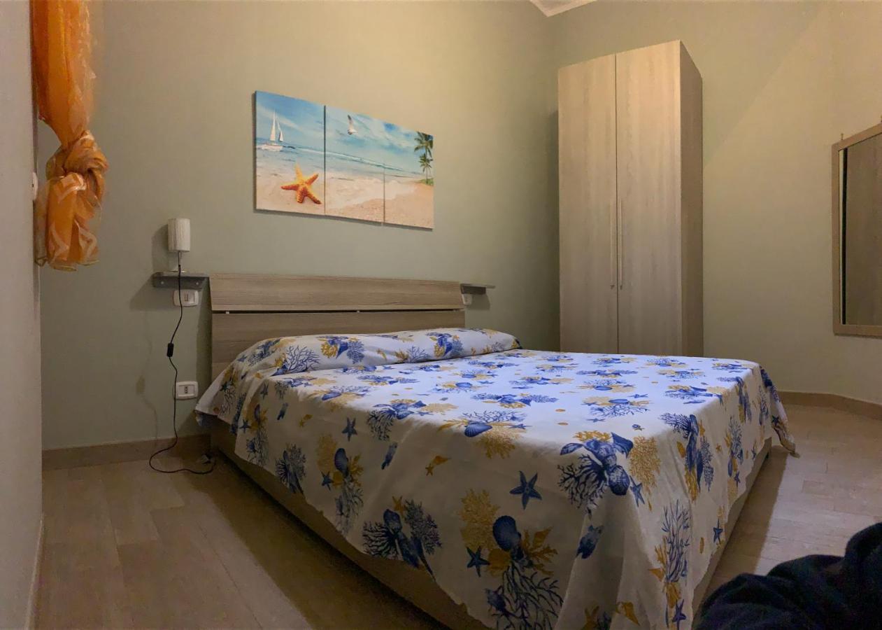 Vistamare Apartment Minturno Bagian luar foto